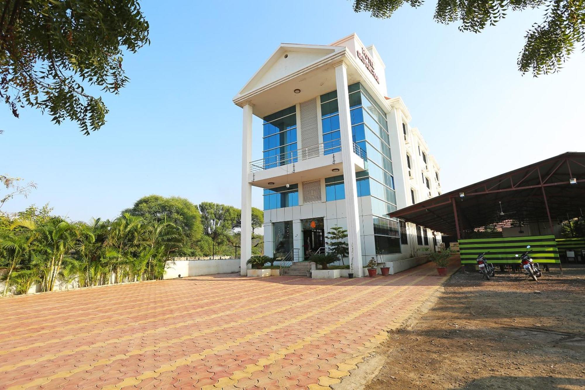 Spot On Hotel Sai Pancham Shirdi Buitenkant foto
